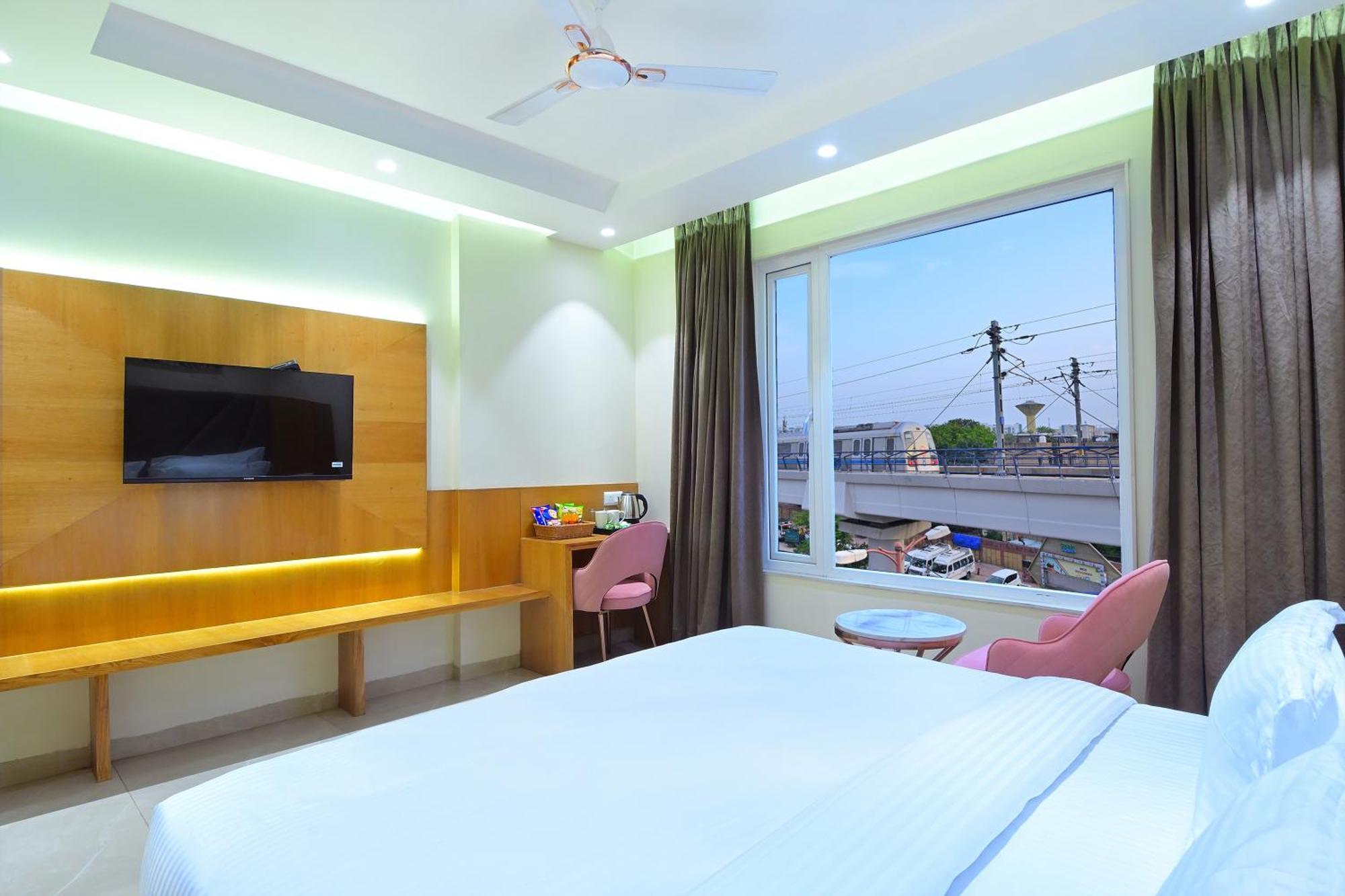 Hotel Shandon-2 Mins From Connaught Place Ню Делхи Екстериор снимка